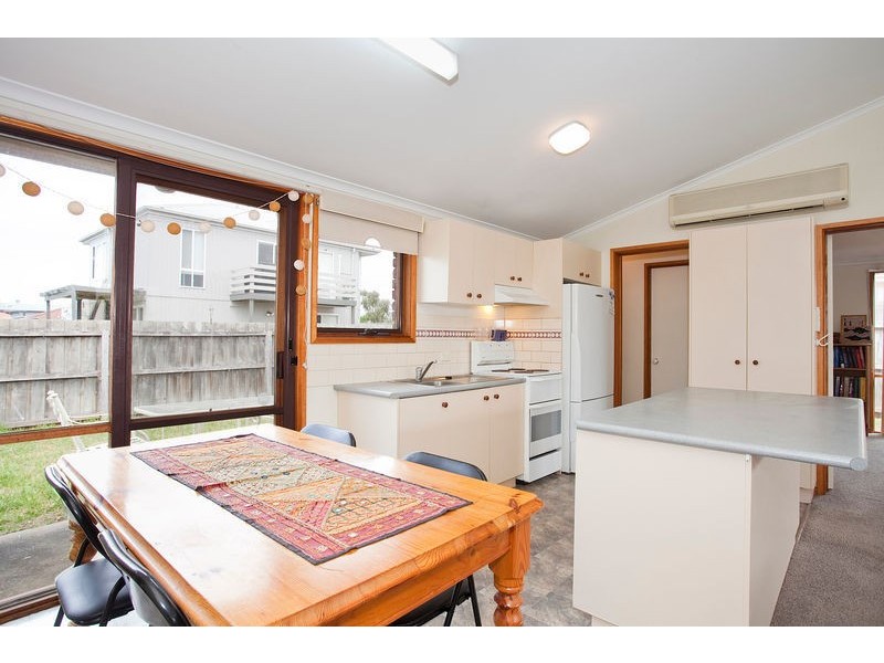 2/1234  HorseshoeBend Road, Torquay VIC 3228