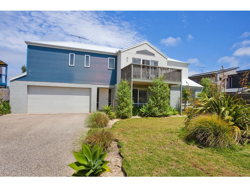 19 Conside Crescent, Torquay VIC 3228