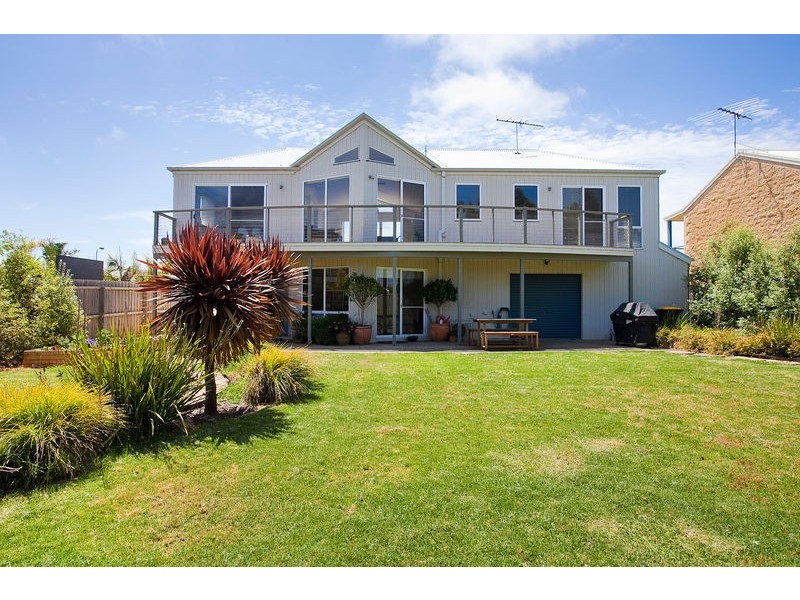 19 Conside Crescent, Torquay VIC 3228
