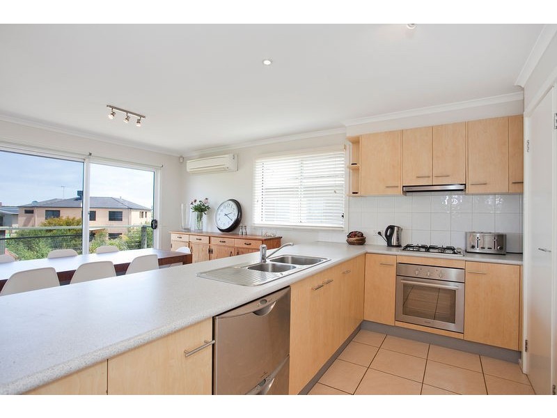 19 Conside Crescent, Torquay VIC 3228