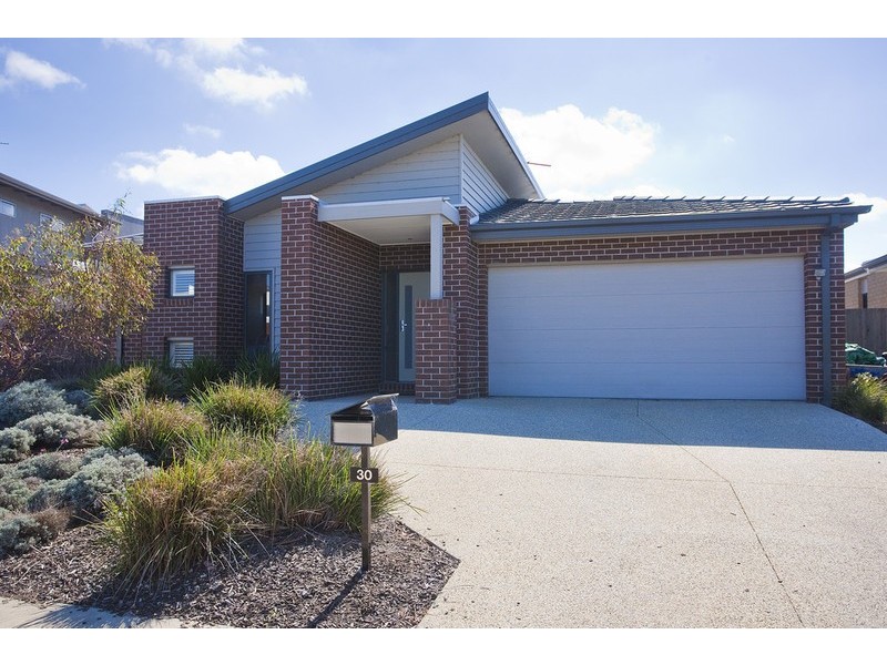 30 Centreside Drive, Torquay VIC 3228