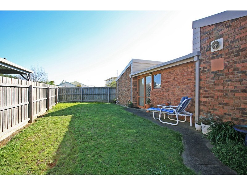 1/1331 Horseshoe Bend Road, Torquay VIC 3228