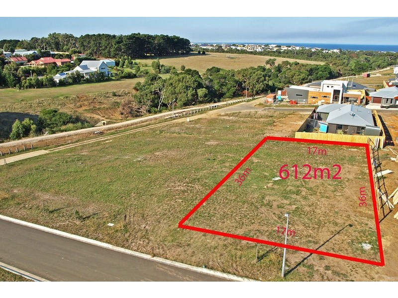 11 Yellow Gum Place, Torquay VIC 3228