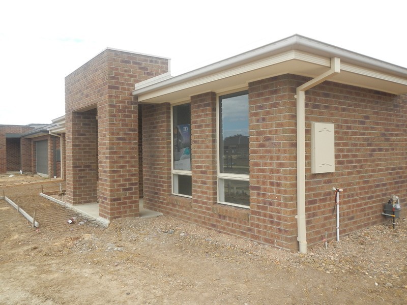 6 Bridgewater Circuit, Connewarre VIC 3227