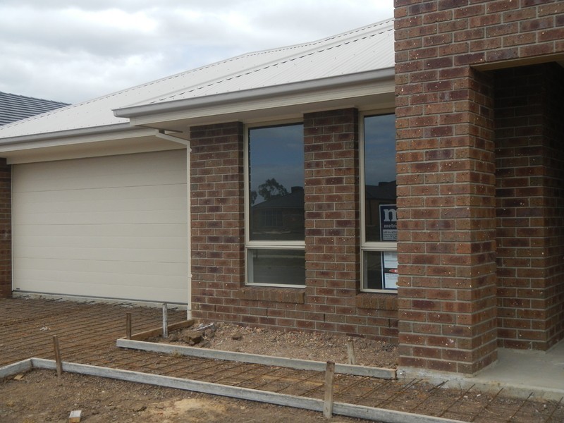 6 Bridgewater Circuit, Connewarre VIC 3227