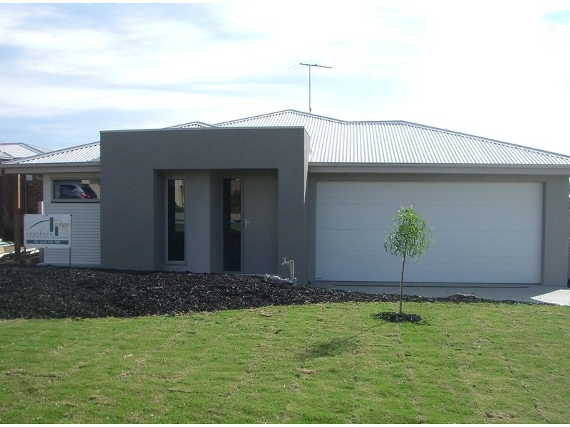 7 Grass Tree Court, Torquay VIC 3228