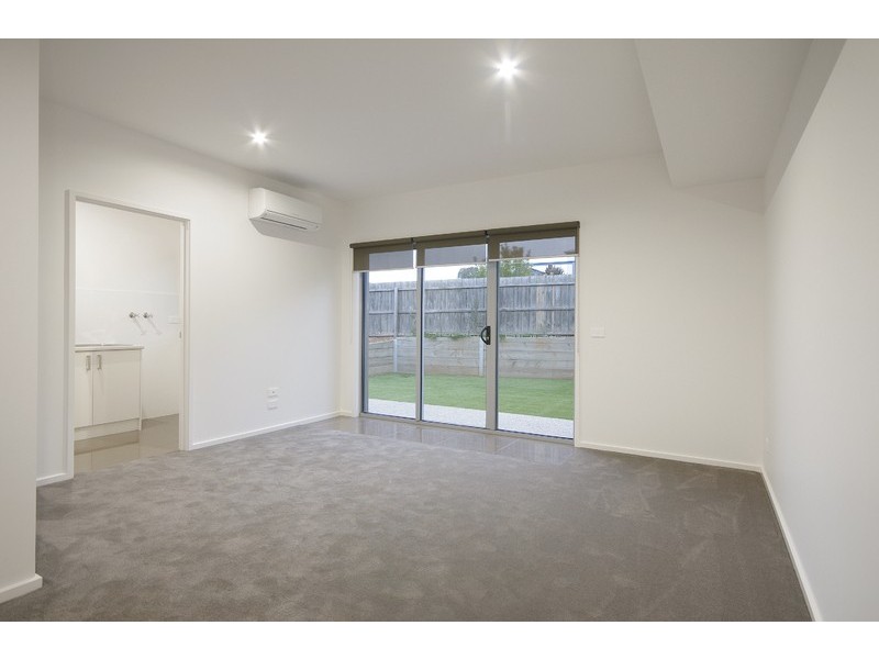 1/27 Ocean View Crescent, Torquay VIC 3228
