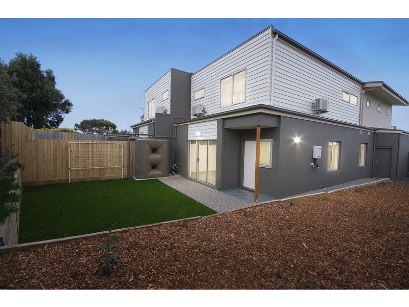 1/27 Ocean View Crescent, Torquay VIC 3228