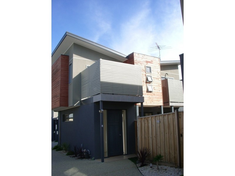 2/55 Cowrie Road, Torquay VIC 3228