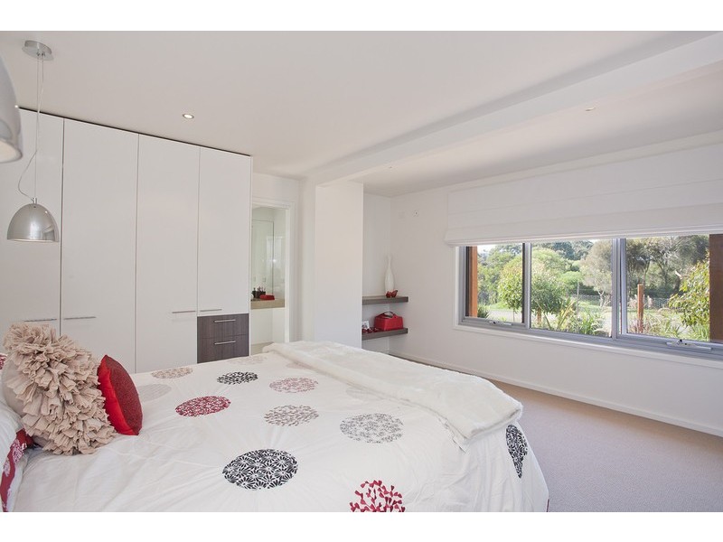 1 Parkside Crescent, Torquay VIC 3228
