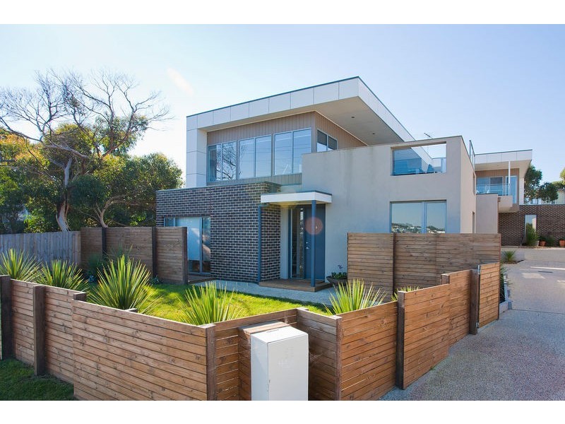 3/20-22 Surfcoast Highway, Torquay VIC 3228