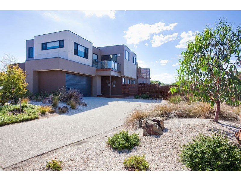 21 Sands Boulevard, Torquay VIC 3228