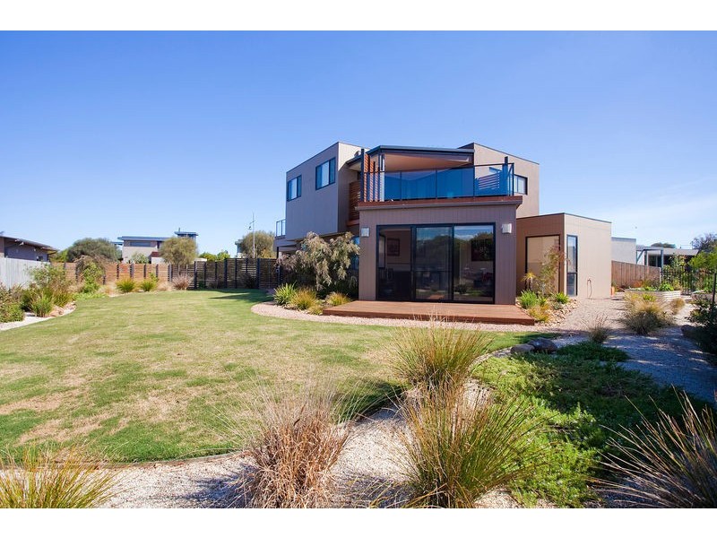 21 Sands Boulevard, Torquay VIC 3228