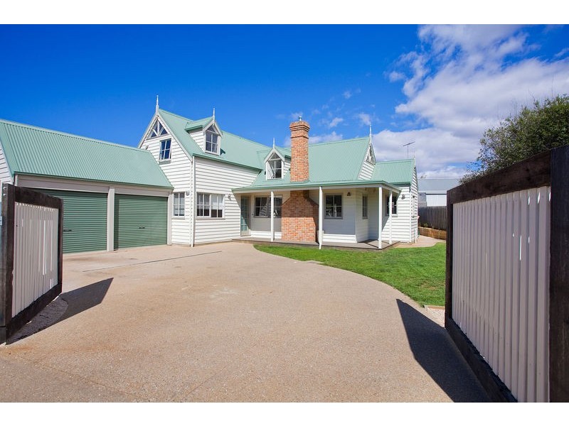 83 Domain Road, Jan Juc VIC 3228