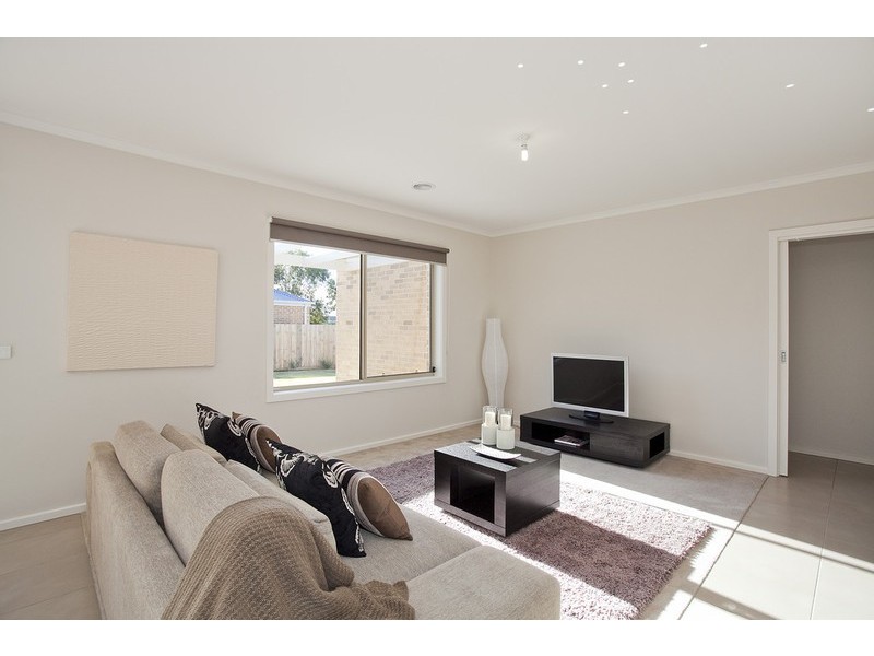 18 Rippleside Drive, Torquay VIC 3228
