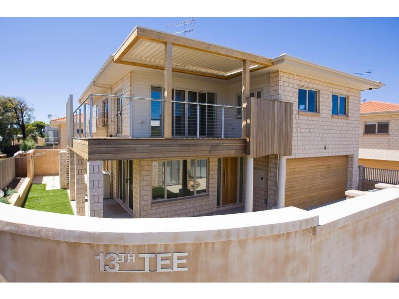 2/3 Hoylake Avenue, Jan Juc VIC 3228