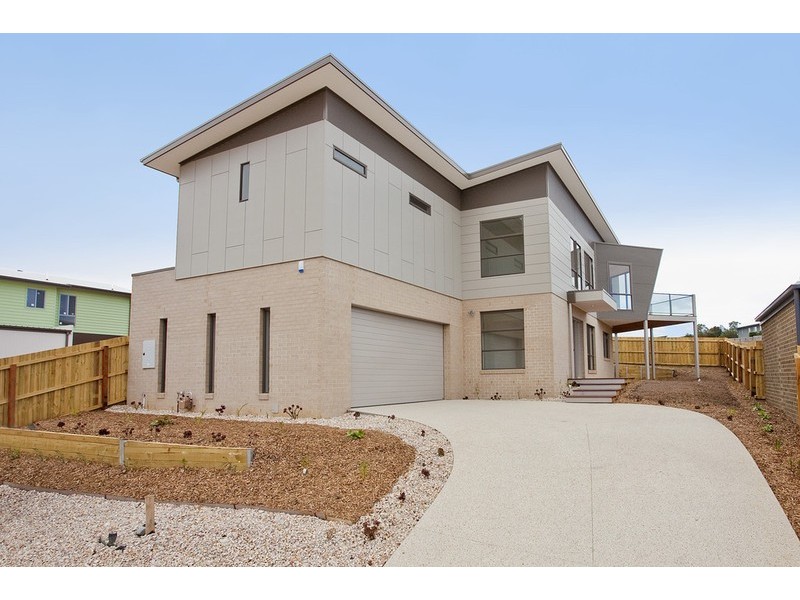 29 Eton Road, Torquay VIC 3228