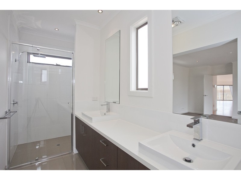 29 Eton Road, Torquay VIC 3228