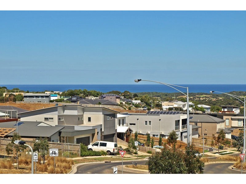 20 Eton Road, Torquay VIC 3228