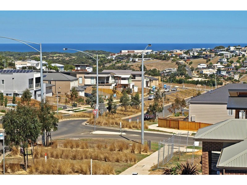 20 Eton Road, Torquay VIC 3228