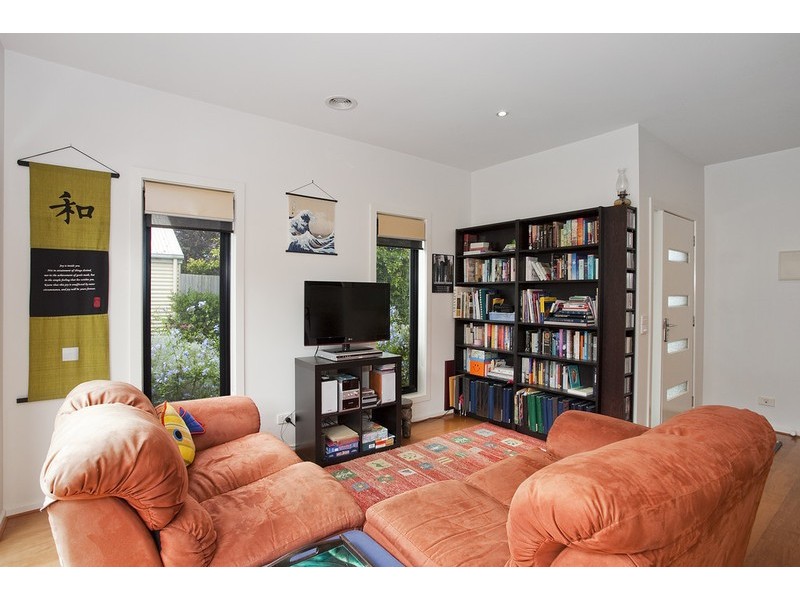 2/29  Spring Street, Torquay VIC 3228