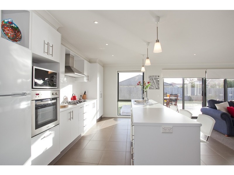 5 Lorama Street, Torquay VIC 3228