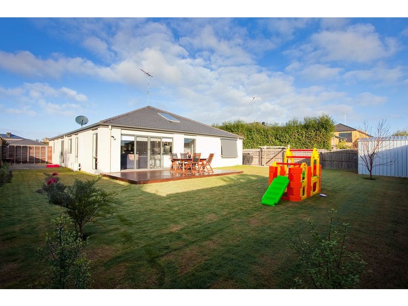 5 Lorama Street, Torquay VIC 3228