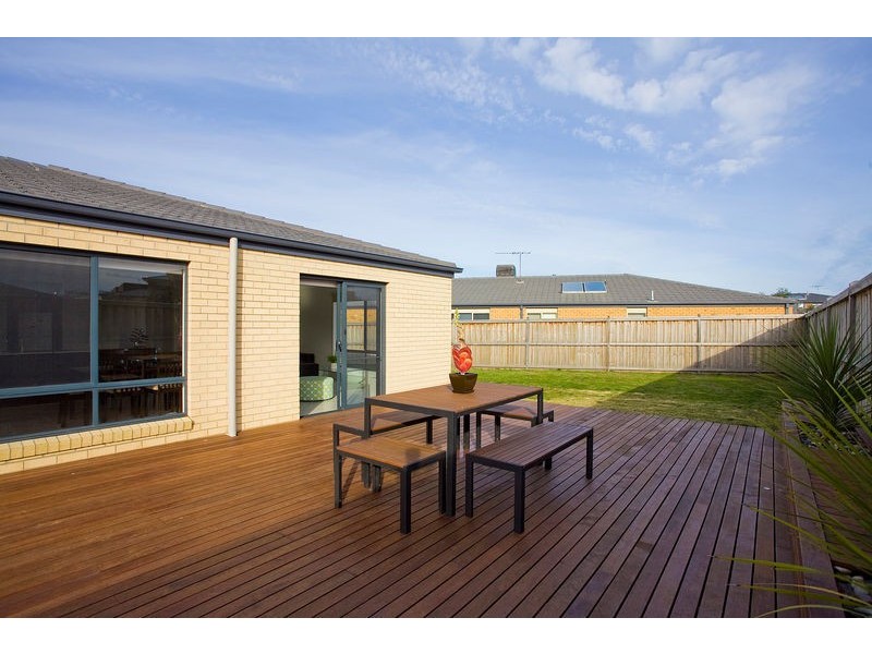 35 Centreside Drive, Torquay VIC 3228