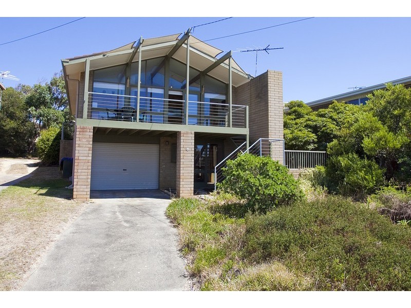 16 Eastview Terrace, Jan Juc VIC 3228
