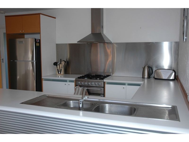 2/23 Carnoustie Avenue, Jan Juc VIC 3228