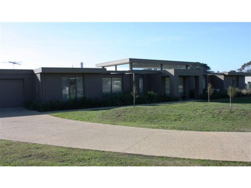 296 Grossmans Road, Torquay VIC 3228