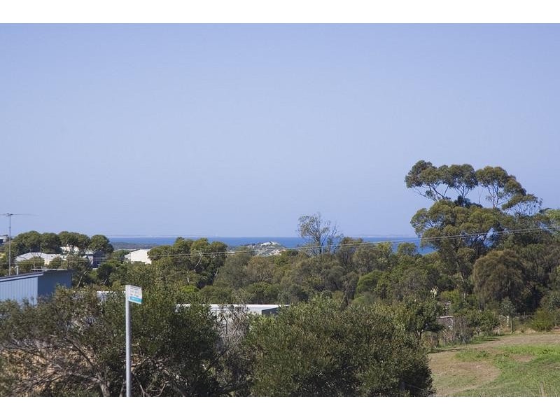 112 Deep Creek Court, Torquay VIC 3228