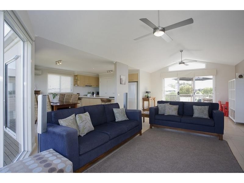 19 Conside Crescent, Torquay VIC 3228