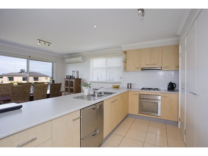 19 Conside Crescent, Torquay VIC 3228