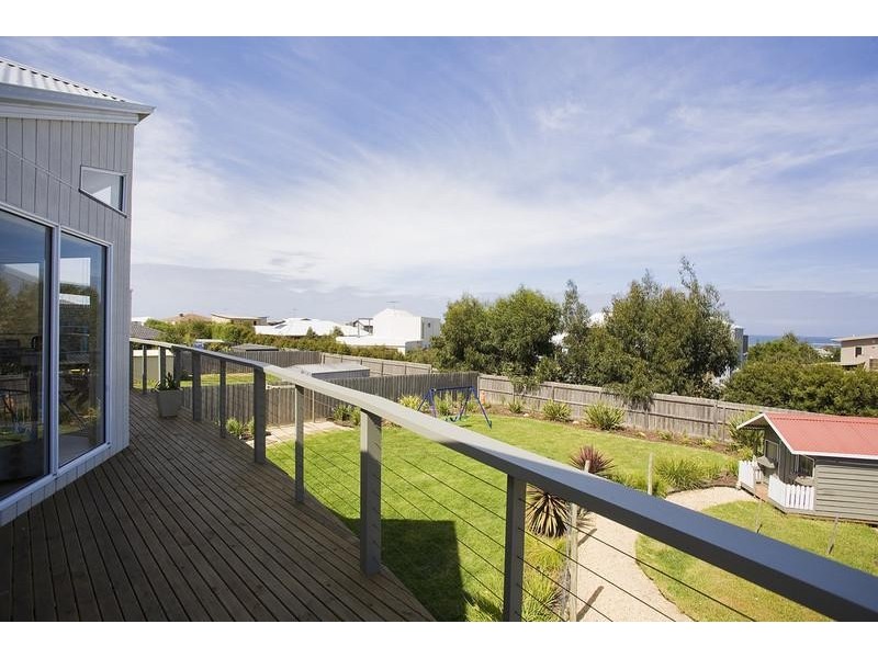 19 Conside Crescent, Torquay VIC 3228