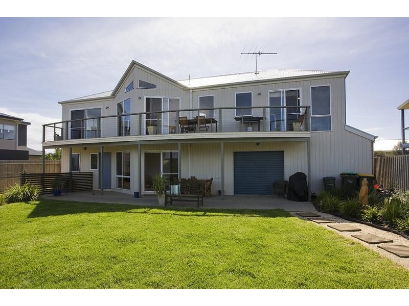 19 Conside Crescent, Torquay VIC 3228