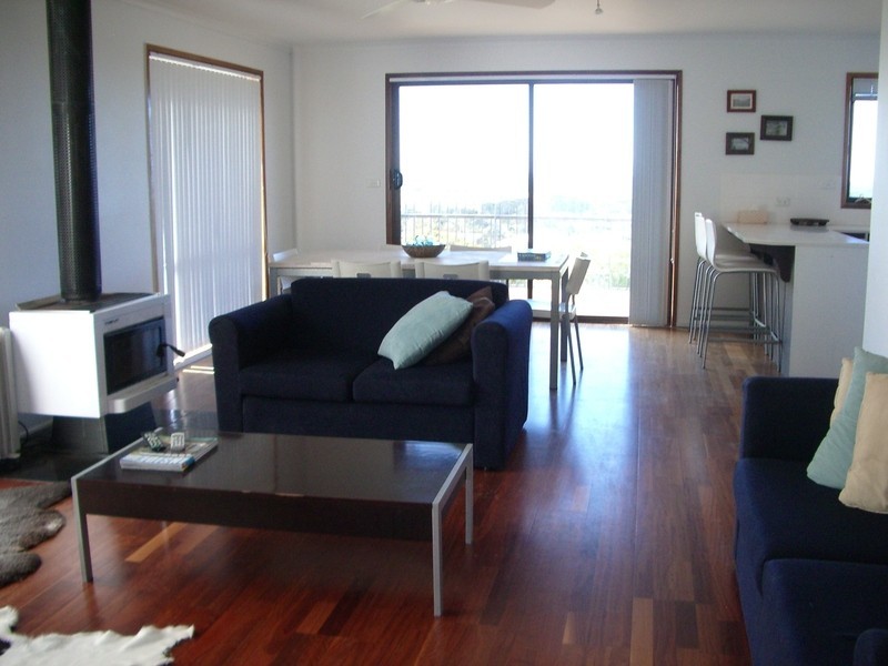 18 Eastview Terrace, Jan Juc VIC 3228