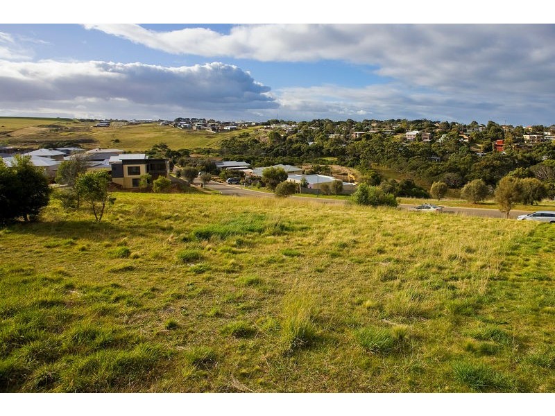 63 Spring Valley Drive, Torquay VIC 3228