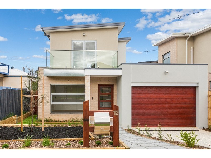 13 Manna Gum Drive, Torquay VIC 3228