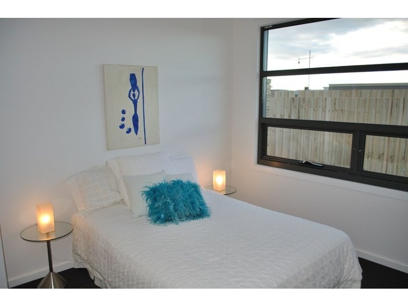 21 Ballyliffen Crescent, Torquay VIC 3228