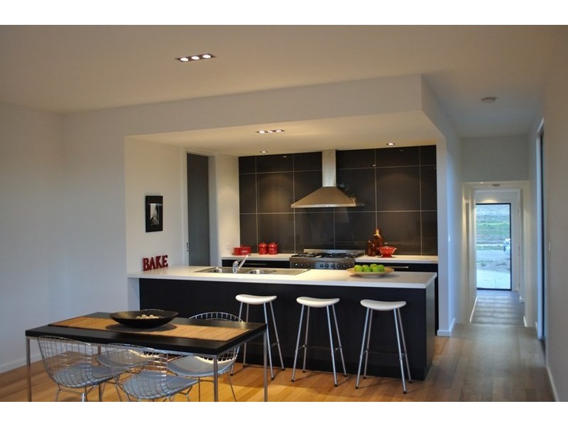 21 Ballyliffen Crescent, Torquay VIC 3228