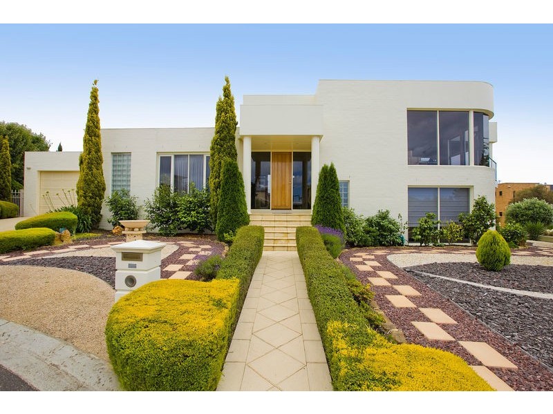6 Parkview Court, Torquay VIC 3228