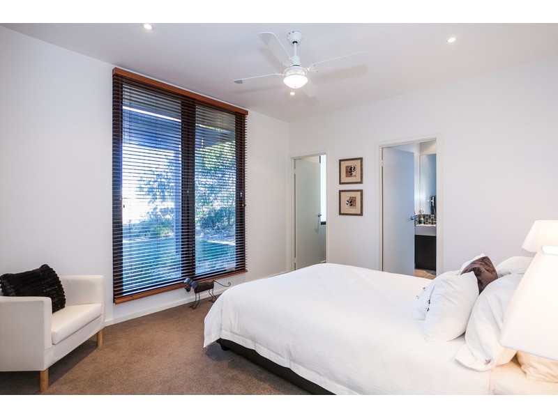 11 Gleneagles Close, Torquay VIC 3228
