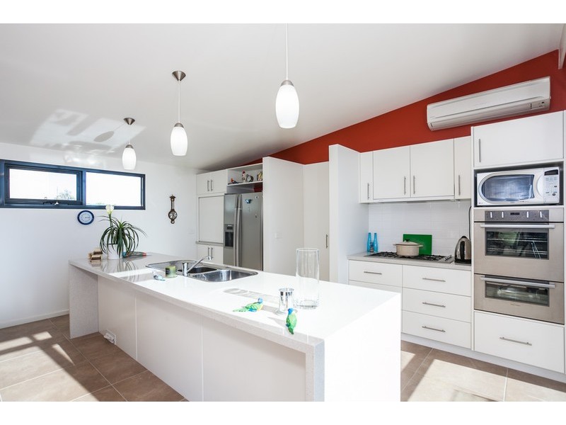 11 Gleneagles Close, Torquay VIC 3228