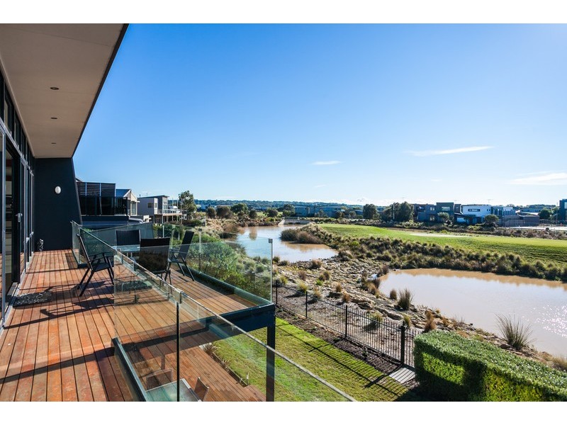 11 Gleneagles Close, Torquay VIC 3228