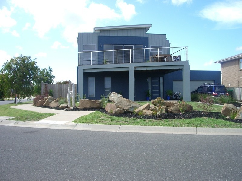 21 Longshore Drive, Torquay VIC 3228
