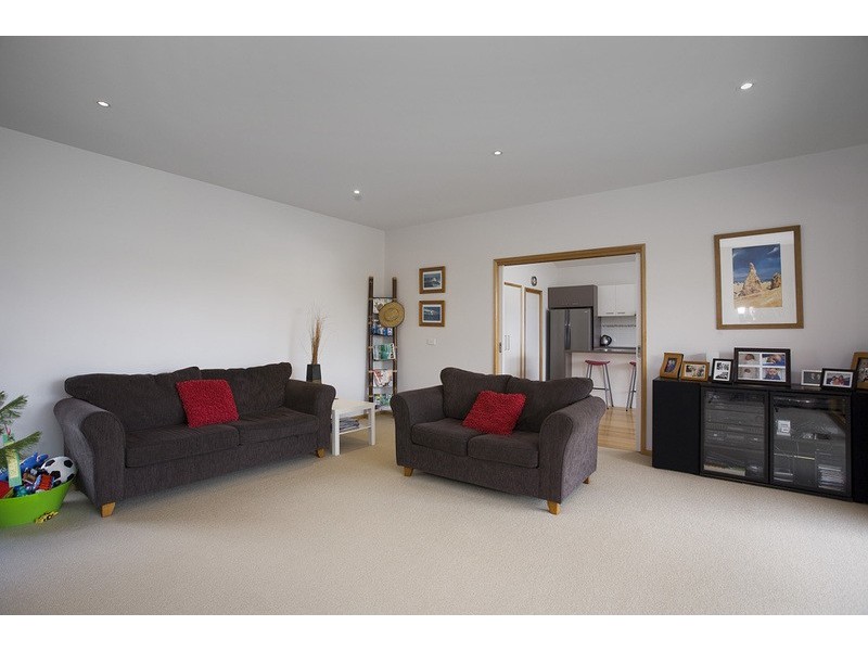 10 Riviera Drive, Jan Juc VIC 3228