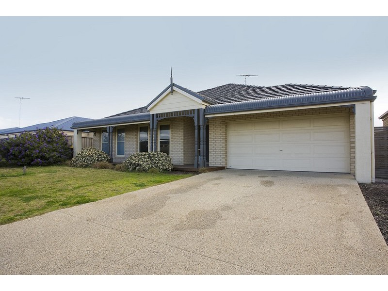 16 Seahaze Drive, Torquay VIC 3228