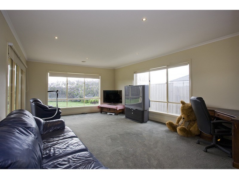 16 Seahaze Drive, Torquay VIC 3228