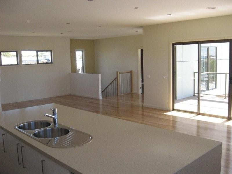 12 Grass Tree Court, Torquay VIC 3228